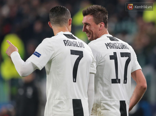 Vua đệm bóng Ronaldo biến thành vua dọn cỗ giúp Juventus ca khúc khải hoàn ở Champions League - Ảnh 6.