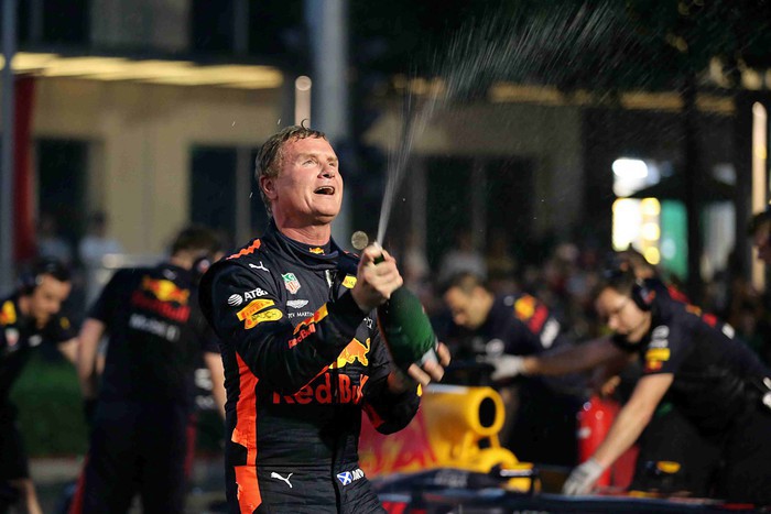 Tay đua F1 David Coulthard và hành trình nô đùa với cái chết - Ảnh 3.