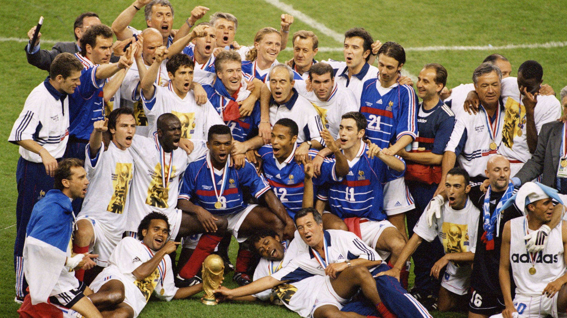 10 đội tuyển vĩ đại nhất các kỳ World Cup - Ảnh 4.