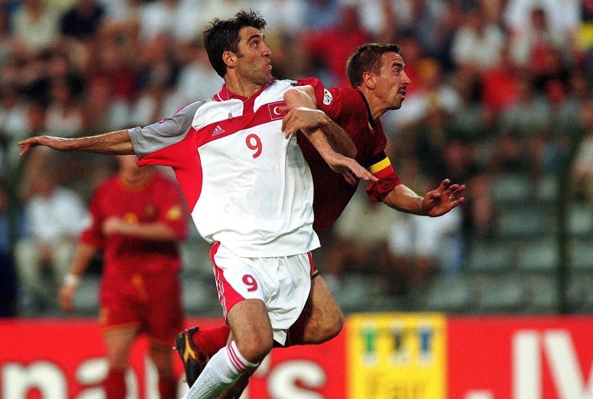 Hakan Sukur: Người hùng World Cup thành tội phạm truy nã vì trò chơi quyền lực - Ảnh 5.