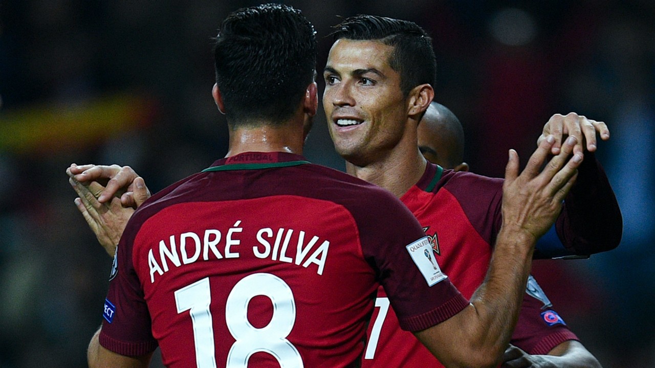 Ronaldo, thuyền trưởng hay mỏ neo của Bồ Đào Nha? - Ảnh 2.