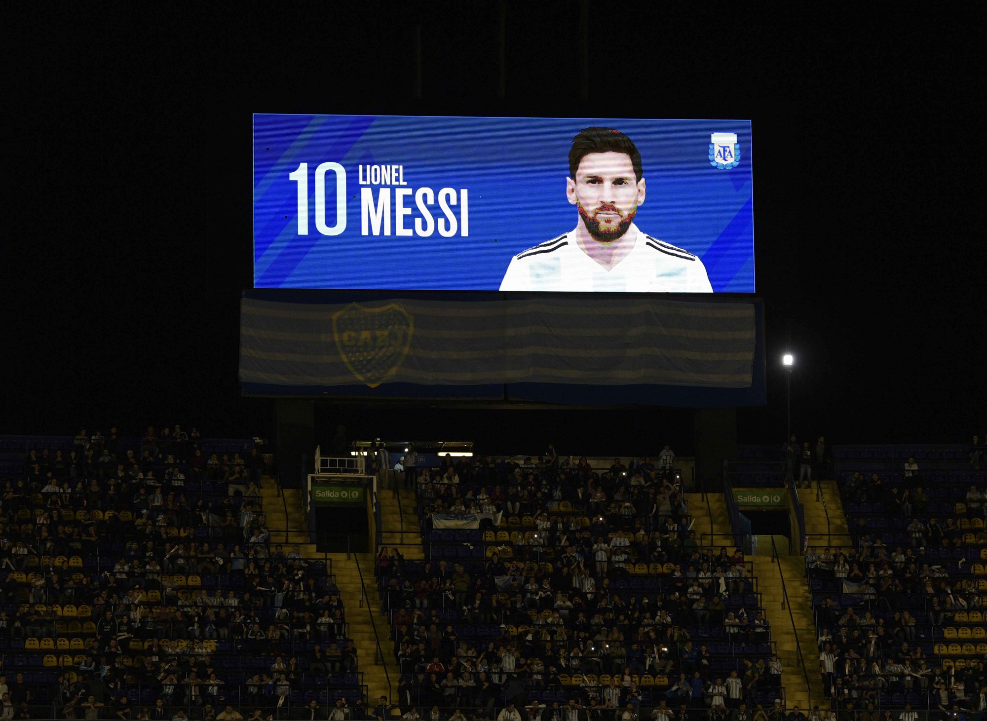 Messi lập hat-trick, Argentina khởi động World Cup bằng chiến thắng 4 sao - Ảnh 2.