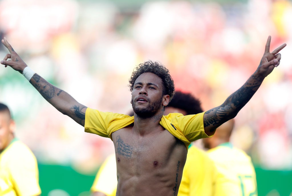 Neymar – Coutinho – Jesus tỏa sáng, tuyển Brazil tổng duyệt mỹ mãn - Ảnh 8.