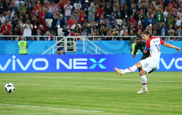 Thắng nhạt nhòa Nigeria 2-0, Modric và các đồng đội nắm lợi thế lớn vào vòng knock-out - Ảnh 12.