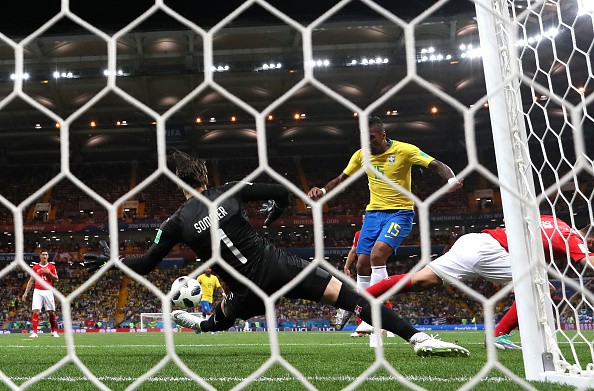 Dứt điểm tệ hại, Brazil bị Thụy Sĩ cầm hòa 1-1 trong ngày ra quân - Ảnh 4.