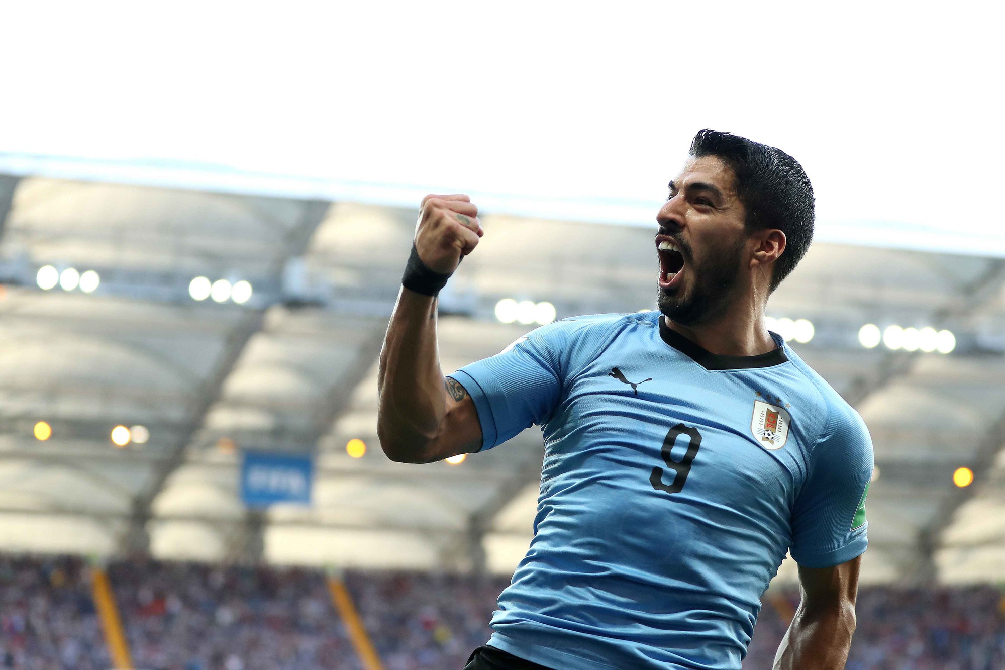 Uruguay 1-0 Saudi Arabia: Luis Suarez nổ súng tiễn Salah - Ảnh 1.