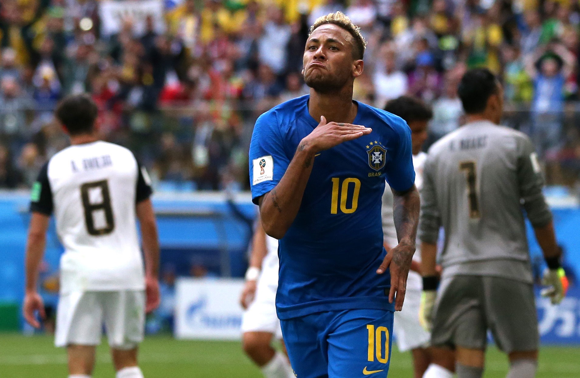 Brazil 2-0 Costa Rica: Coutinho, Neymar ghi bàn phút bù giờ - Ảnh 1.