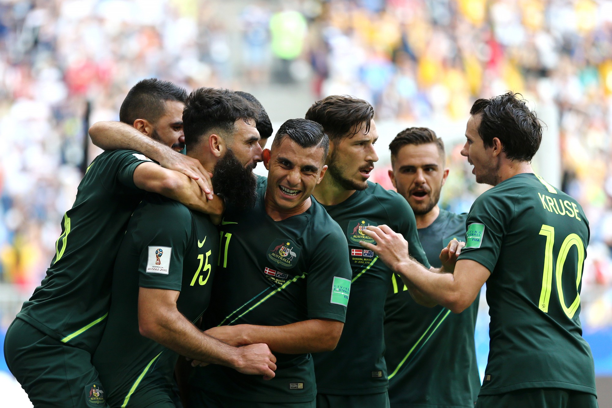 Cầu thủ Australia bị dọa “giết cả nhà” vì chơi tồi tại World Cup - Ảnh 1.