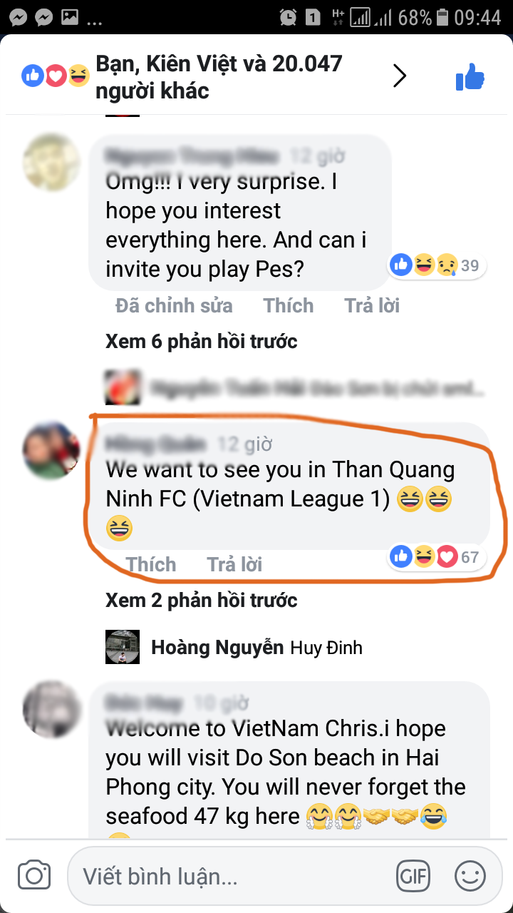 Fan Việt mời Smalling ăn phở và gia nhập Than Quảng Ninh - Ảnh 3.