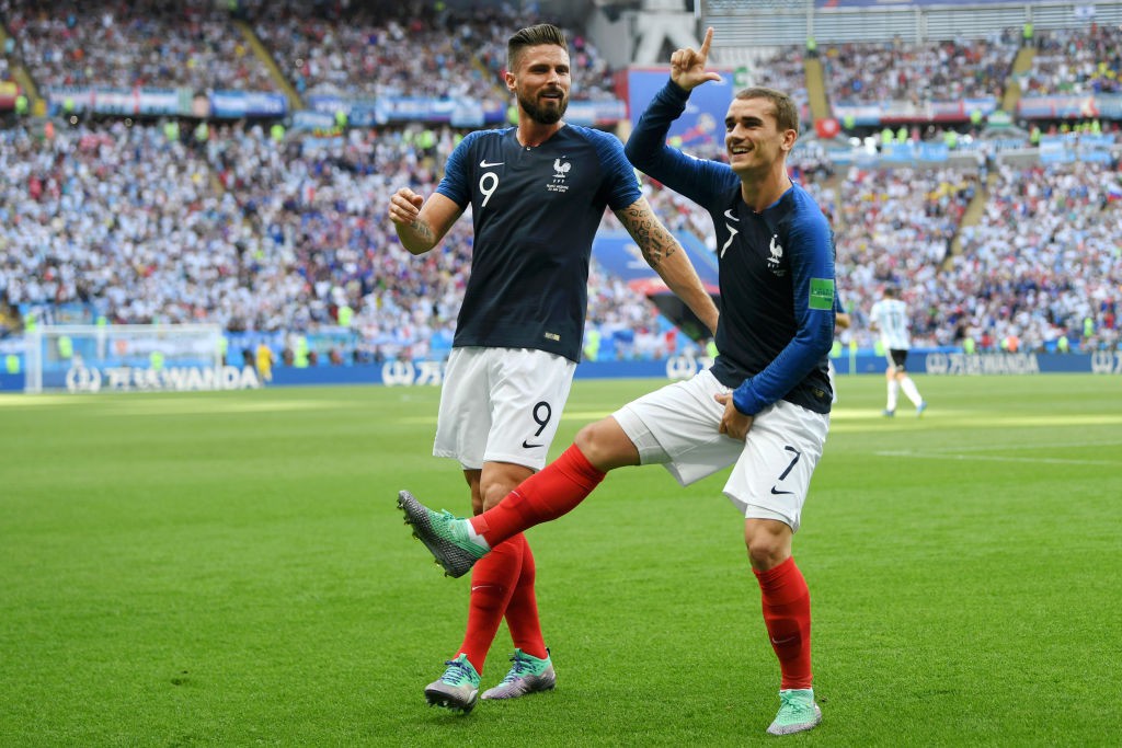 Griezmann: Uruguay đá không khác gì CLB của tôi, liên tục ngã và câu giờ - Ảnh 1.