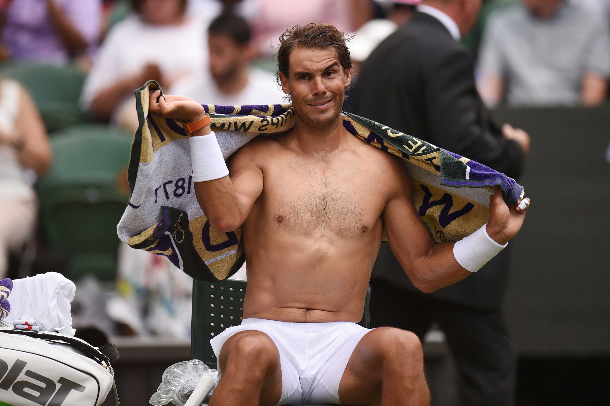 Nadal lần đầu vào tứ kết Wimbledon sau 7 năm - Ảnh 4.