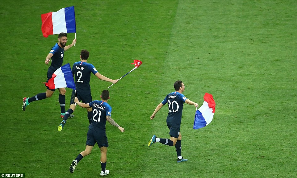 Những khoảnh khắc đáng nhớ ở trận chung kết World Cup 2018 - Ảnh 7.