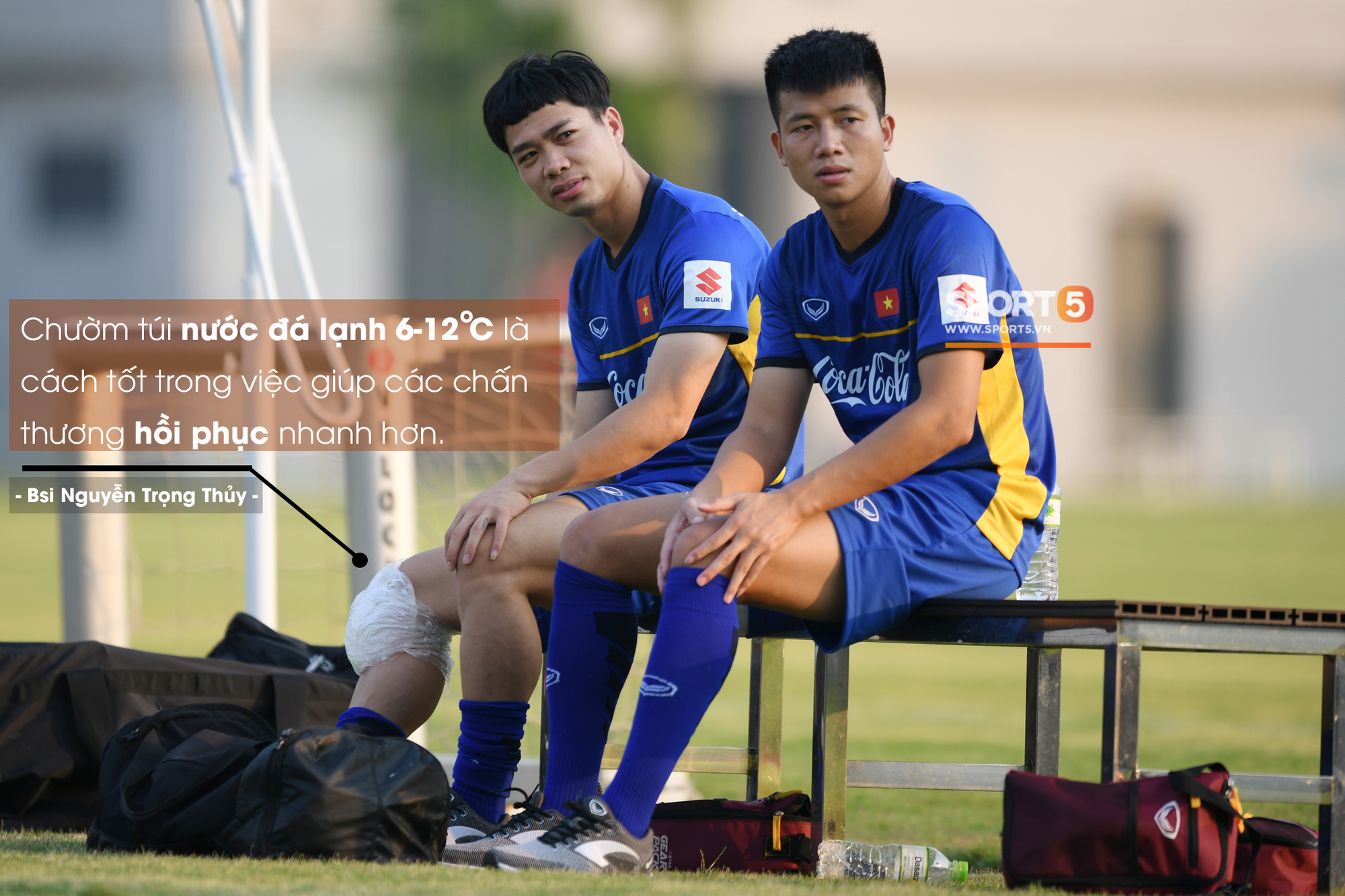 Tại sao các cầu thủ U23 Việt Nam lại chườm đá sau khi tập luyện và thi đấu? - Ảnh 2.
