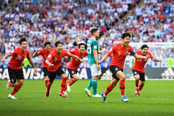 Cảnh sát Hàn Quốc không truy tố kẻ ném trứng vào ĐTQG sau thất bại ở World Cup 2018 - Ảnh 2.