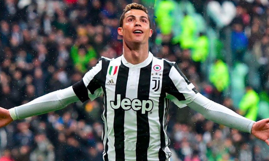 Nở rộ ảnh Ronaldo khoác áo Juventus - Ảnh 7.