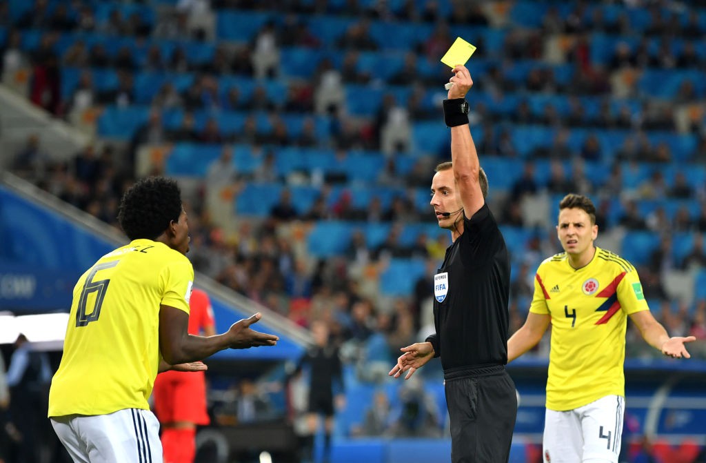 Những tình huống chơi xấu của cầu thủ Colombia với tuyển Anh - Ảnh 6.