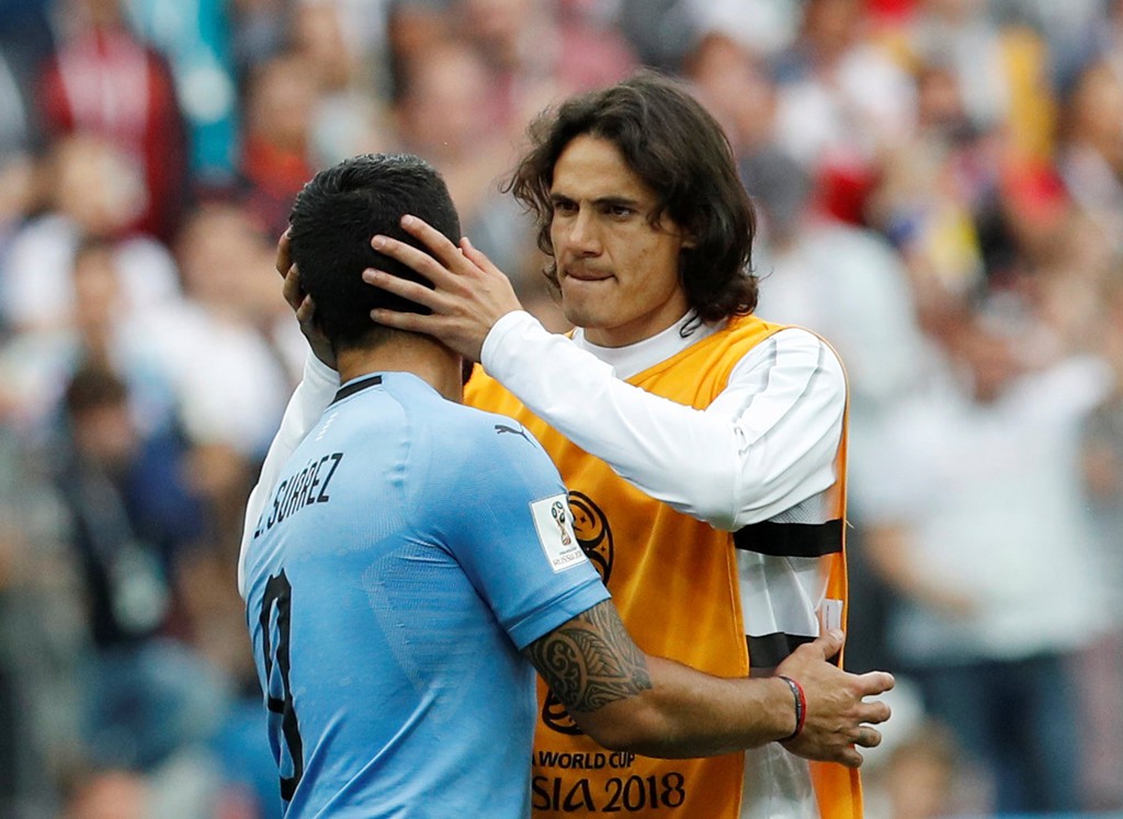 Trung vệ Uruguay bật khóc tuyệt vọng ngay khi trận đấu đang diễn ra - Ảnh 8.