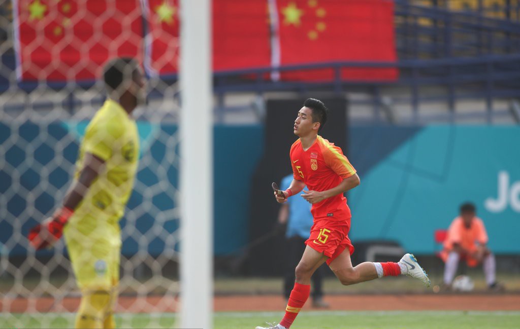 Olympic Trung Quốc vùi dập đội bóng ĐNA với tỷ số khó tin, fans mơ đến ngôi vô địch - Ảnh 3.