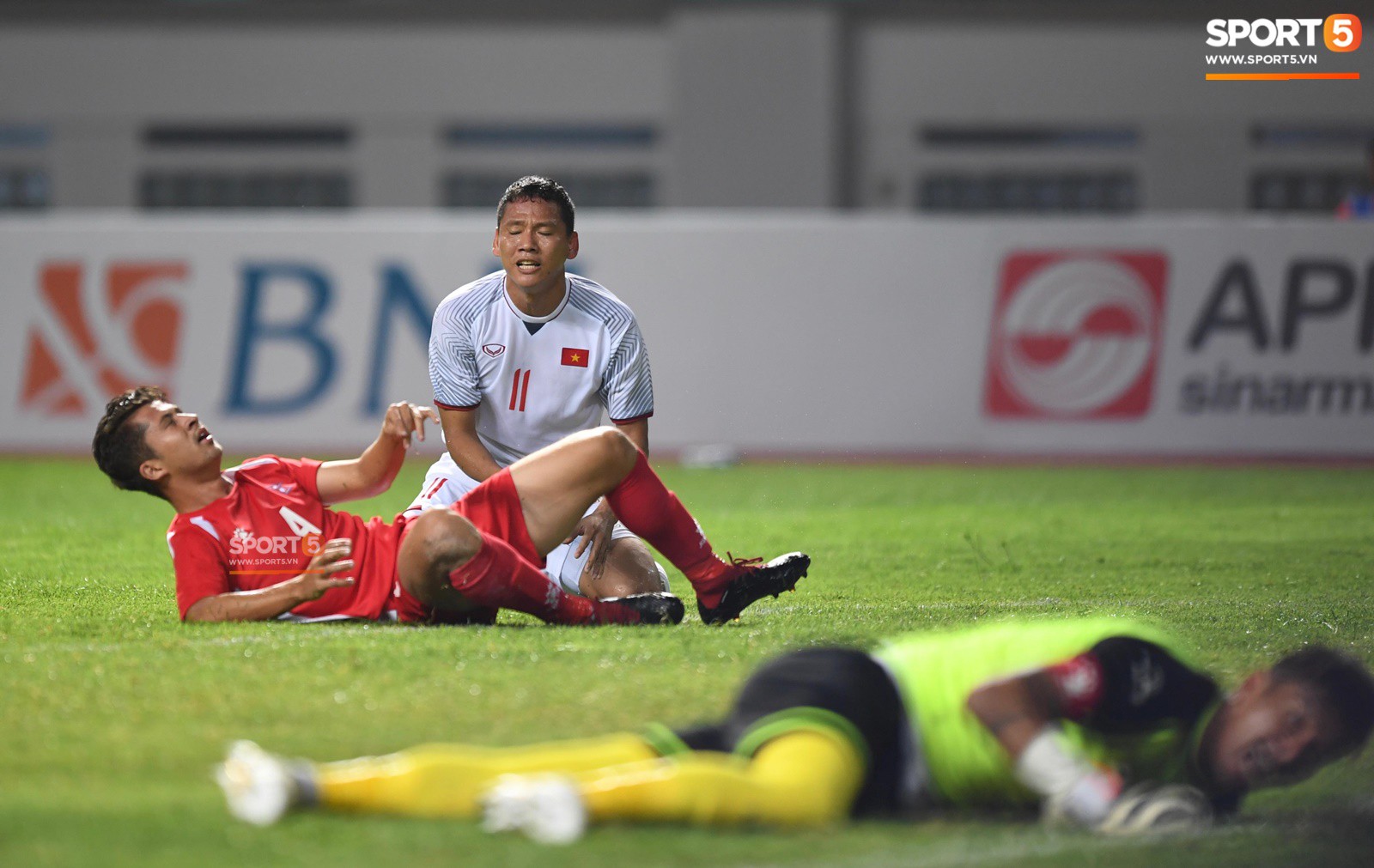 Olympic Việt Nam giành vé vào knock-out: Sự tình cờ đến ngạc nhiên đem lại may mắn cho song Đức - Ảnh 4.