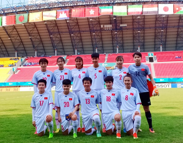ĐT nữ Việt Nam thua 0-7 trước Nhật Bản, gặp đội nhì bảng A tại Tứ kết ASIAD - Ảnh 1.