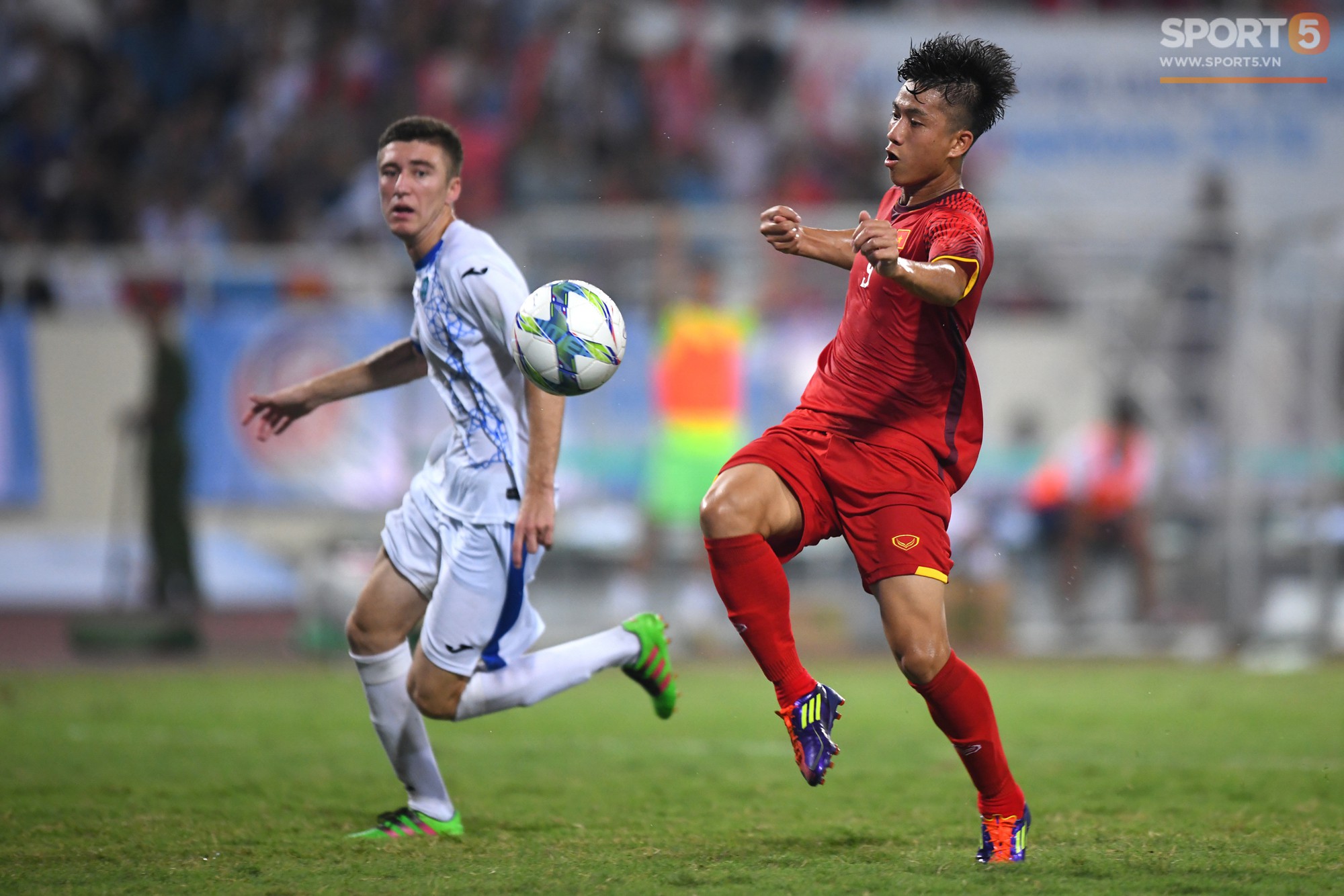 Văn Đức tỏa sáng với 1 pha xử lý đẳng cấp, U23 Việt Nam hòa U23 Uzbekistan trong trận đấu cuối cùng - Ảnh 2.