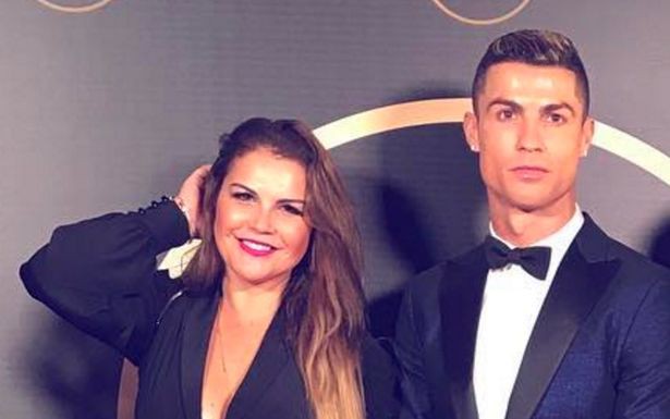 Chị gái của Ronaldo: Tấm thẻ đỏ là nỗi nhục của bóng đá - Ảnh 1.