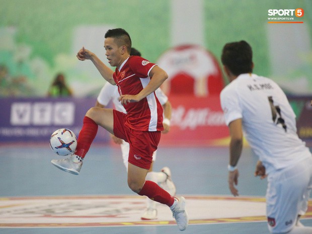 Thắng Myanmar tại trận tranh hạng 3 khu vực Đông Nam Á, tuyển futsal Việt Nam giành tấm vé cuối cùng vào VCK fusal châu Á 2020 - Ảnh 7.