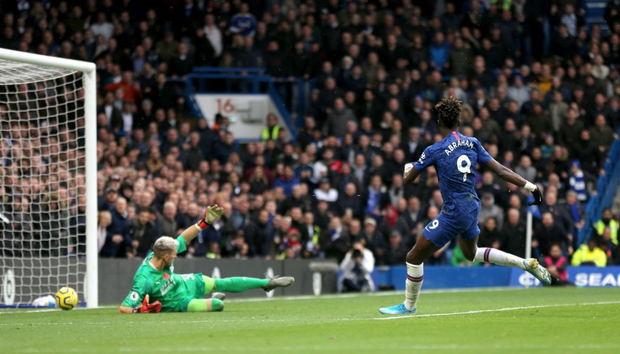 Đội trưởng Mỹ Pulisic bùng nổ, Chelsea tiếp tục bay cao tại giải Ngoại hạng Anh - Ảnh 1.