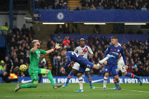 Đội trưởng Mỹ Pulisic bùng nổ, Chelsea tiếp tục bay cao tại giải Ngoại hạng Anh - Ảnh 2.