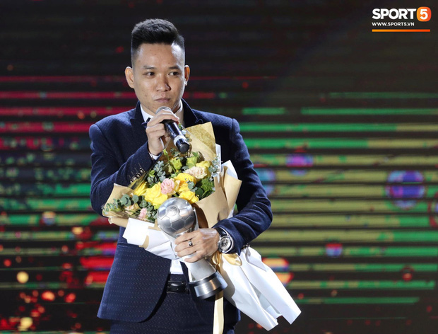 Tuyển Việt Nam thắng lớn tại AFF Awards 2019: Xứng danh anh cả Đông Nam Á - Ảnh 3.