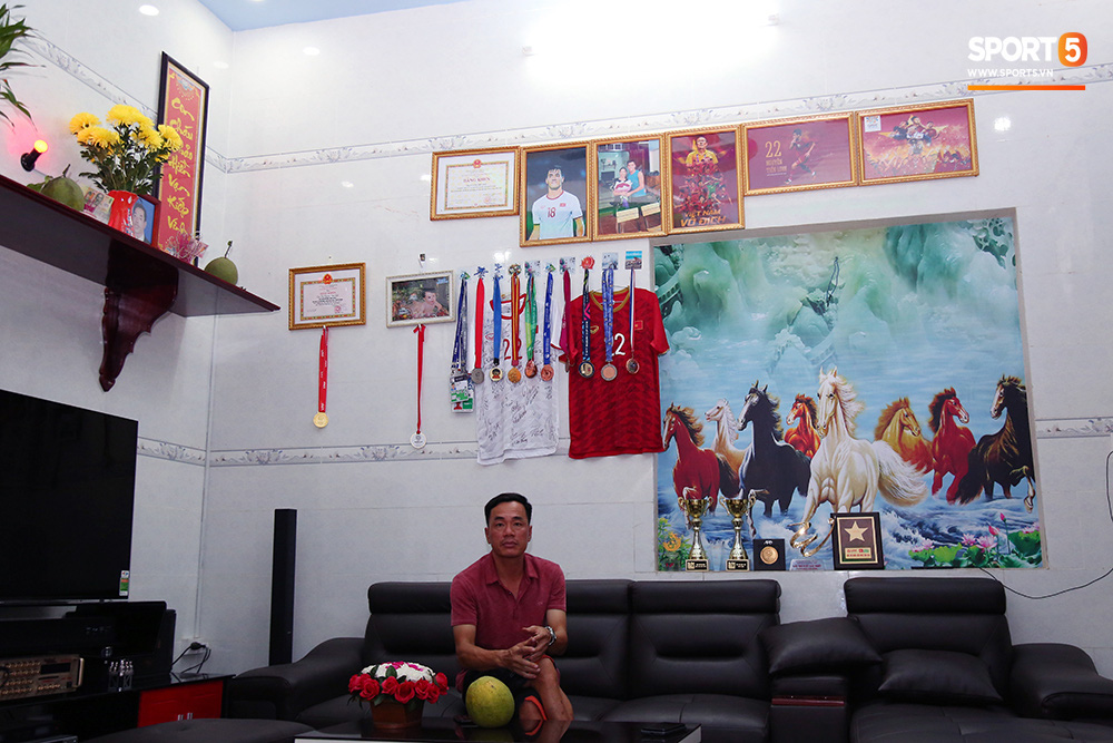 Em trai tiền đạo Tiến Linh: Em tin anh trai sẽ ghi bàn giúp U22 Việt Nam vô địch SEA Games 30 - Ảnh 5.