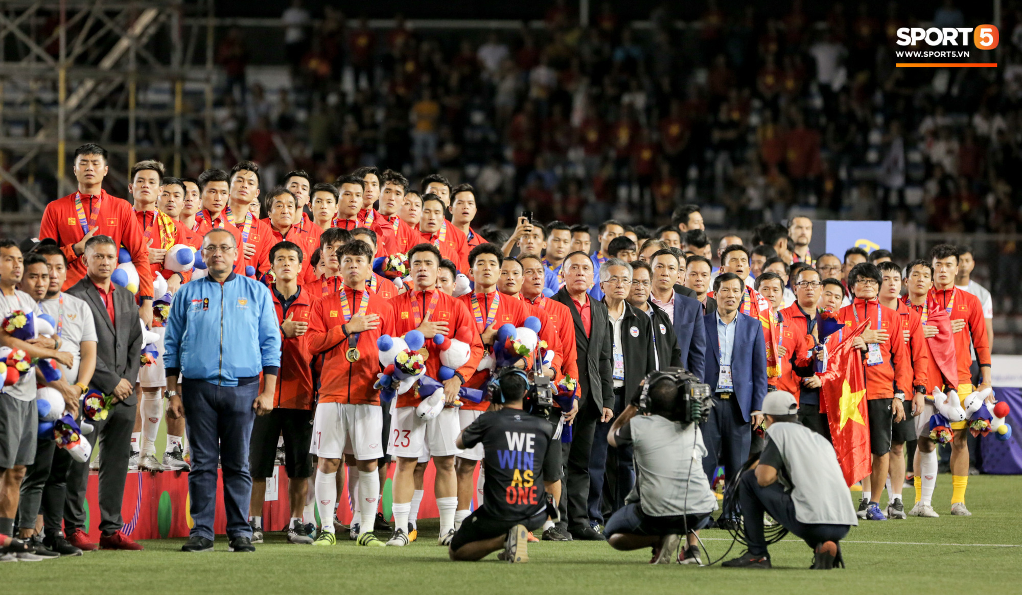Đội nhà thua sấp mặt, fan Indonesia kéo vào Wikipedia đổi số huy chương của Việt Nam về 0, tự tâng bản thân lên vị trí dẫn đầu - Ảnh 4.