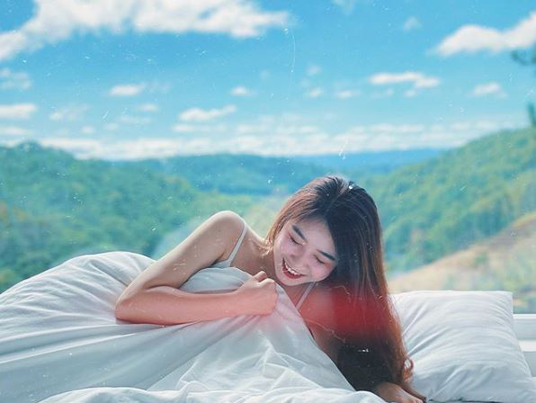 Nhung Bum đăng ảnh quyến rũ với váy ngủ, fan lập tức soi ra Văn Toàn chính là nhiếp ảnh gia - Ảnh 1.