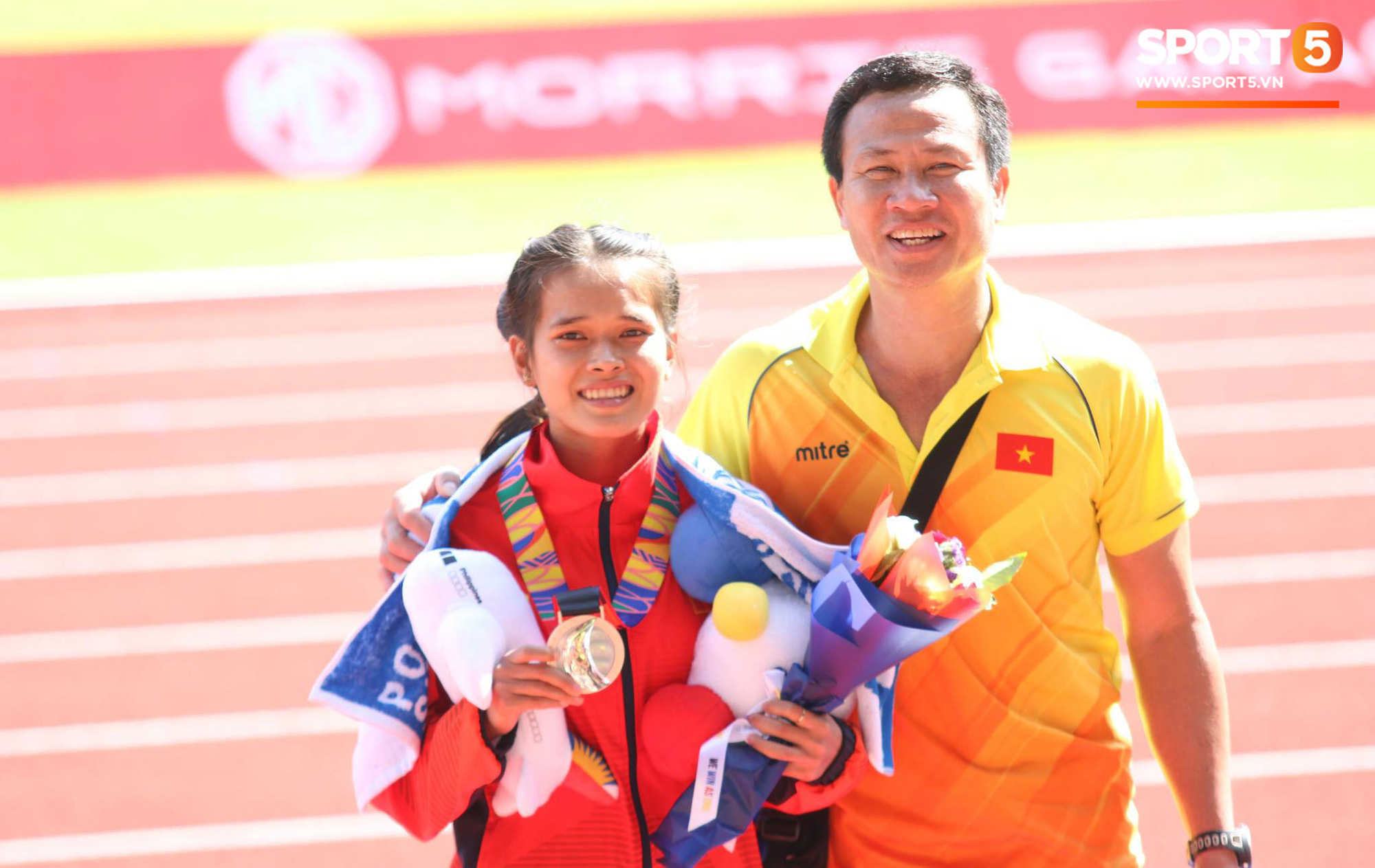 SEA Games ngày 6/12: Quần vợt Việt Nam hứa hẹn giành cả 2 tấm HCV danh giá nhất - Ảnh 4.