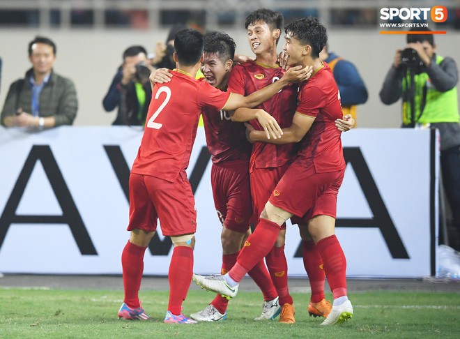 Thuận theo thầy Park, V.League kết thúc sớm hơn 20 ngày để chuẩn bị cho SEA Games 2019 - Ảnh 1.