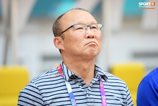 Trả ông Park lương 100.000, 200.000 USD/tháng mà vào VCK World Cup thì không hề đắt - Ảnh 1.