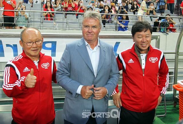 Huyền thoại bóng đá Hàn Quốc mong HLV Park Hang-seo tiếp tục gắn bó với tuyển Việt Nam - Ảnh 3.