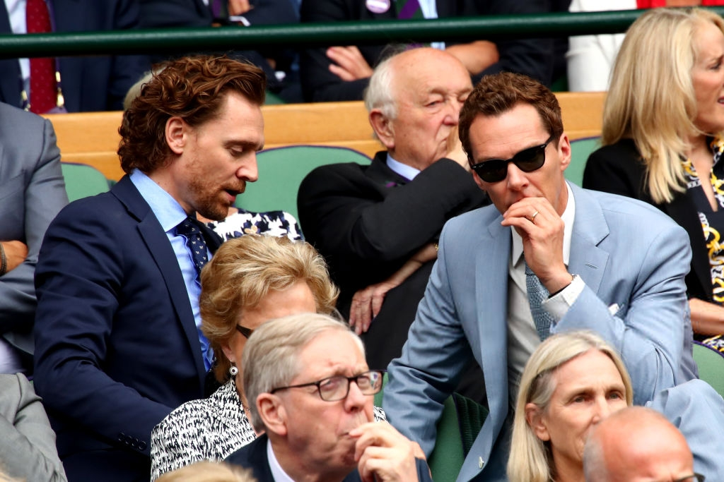 Chung kết Wimbledon: Công nương Kate chu môi ngạc nhiên tột độ khi chứng kiến trận siêu kinh điển làng quần vợt, Doctor Strange và Loki ngầu như đi thử vai Mật vụ Kingsman - Ảnh 8.