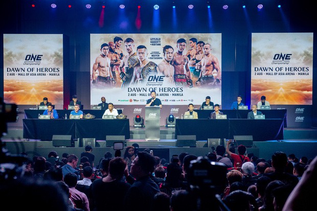 Toàn cảnh sự kiện họp báo ONE Championship: Dawn Of Heroes, Martin Nguyễn quyết tâm bảo vệ đai vô địch và trash talk trước trận của Eddie Alvarez - Ảnh 5.