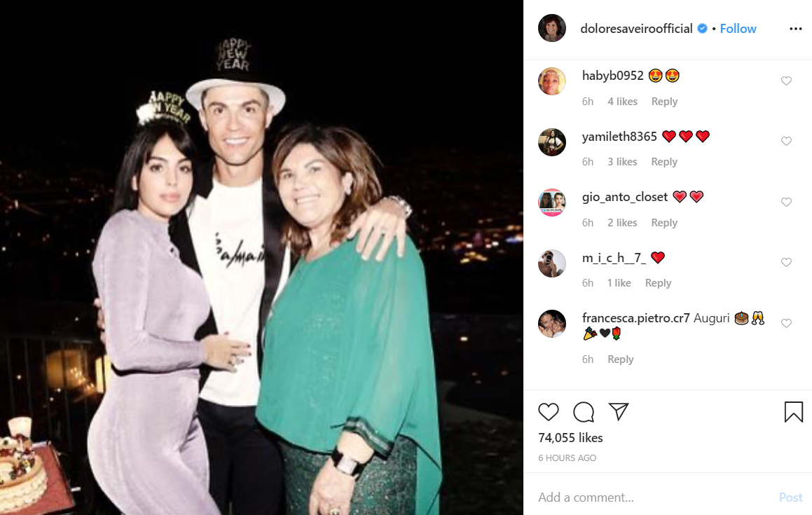 Georgina nhận một núi hoa từ Ronaldo trong ngày sinh nhật, lại còn được mẹ của CR7 có hành động ưu ái hơn hẳn cô người cũ Irina Shayk - Ảnh 7.