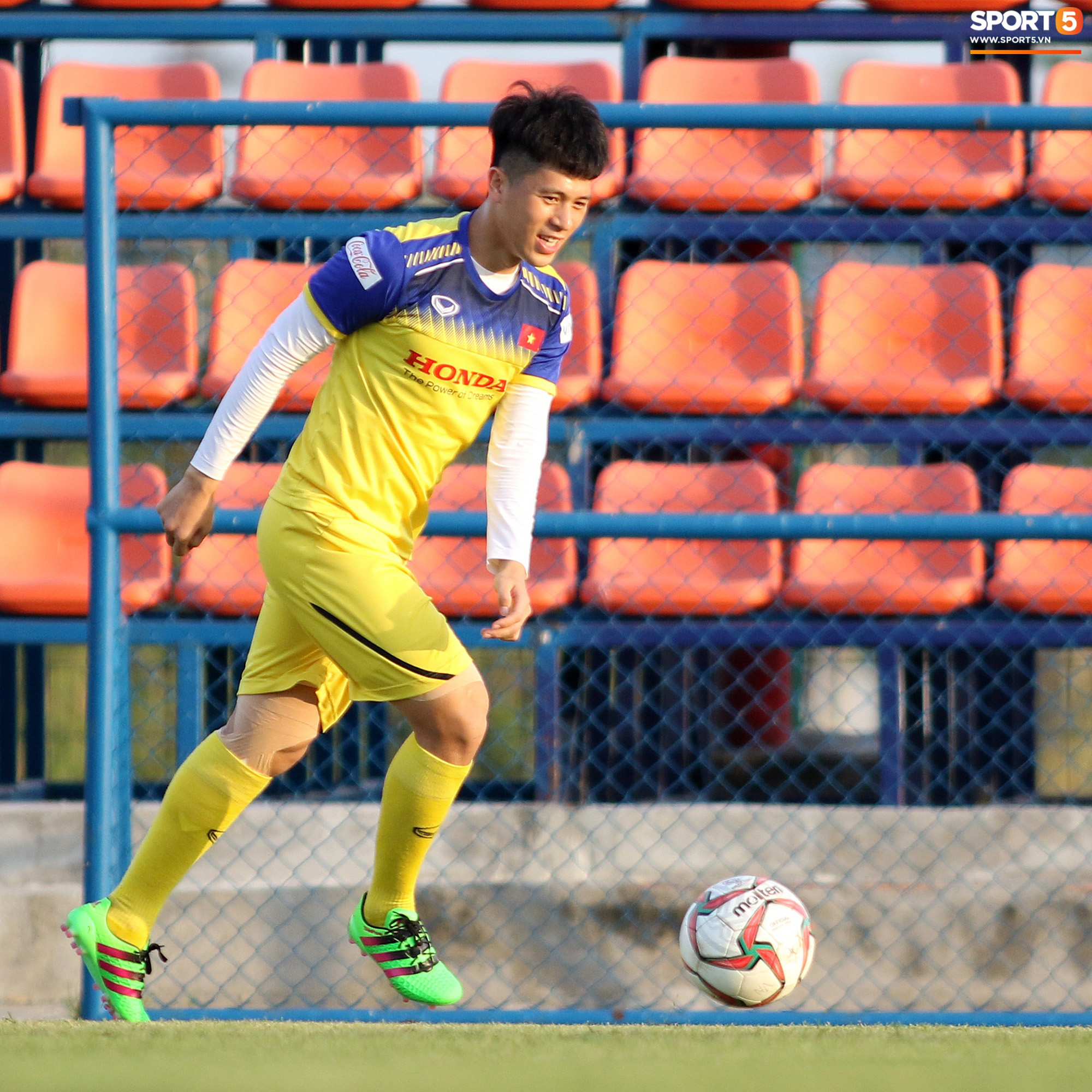 HLV Park Hang-seo có thêm thời hạn chốt danh sách chính thức U23 Việt Nam - Ảnh 1.