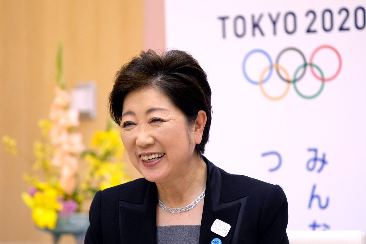 Lễ thắp đuốc Olympic diễn ra bất chấp tình hình dịch Covid-19 phức tạp, Thống đốc Tokyo khẳng định: Hủy bỏ Thế vận hội là điều không tưởng - Ảnh 2.