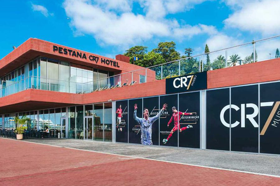 ĐỘC QUYỀN: Nhân viên của Ronaldo xác nhận KHÔNG CÓ CHUYỆN khách sạn CR7 được dùng làm bệnh viện phục vụ bệnh nhân nhiễm COVID-19 - Ảnh 4.