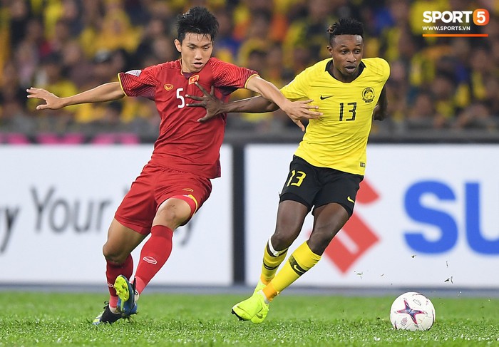 HLV Park Hang-seo vẫn chờ Văn Hậu trở lại tuyển Việt Nam ở vòng loại World Cup - Ảnh 1.