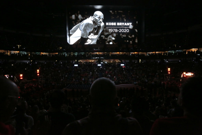 Top 10 khoảnh khắc ấn tượng nhất NBA 2020: Ngày Kobe Bryant bất ngờ ra đi cùng loạt Playoffs 