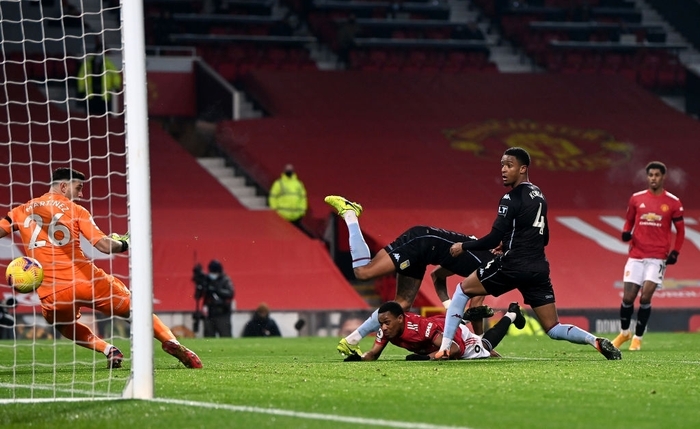 Bruno Fernandes và Pogba tỏa sáng giúp MU bằng điểm Liverpool - Ảnh 4.