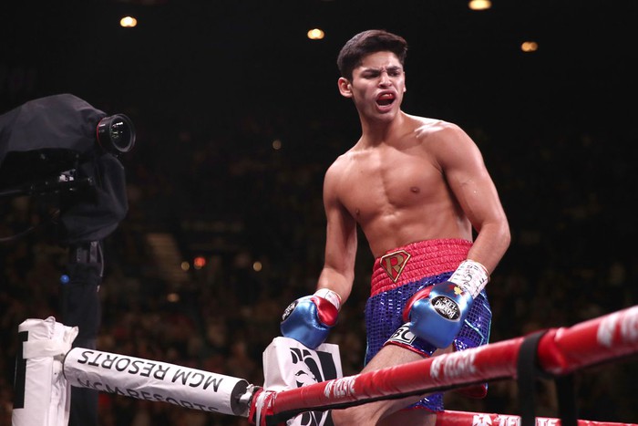 Ryan Garcia muốn nghỉ Boxing ở tuổi 26 để đấu MMA - Ảnh 3.