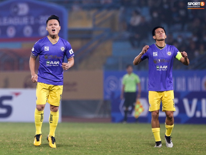 Thua hai trận liền, HLV Chu Đình Nghiêm nói Hà Nội FC có thể phải đua trụ hạng - Ảnh 1.