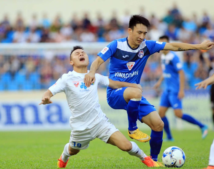 Hà Nội FC thua hai trận đầu vẫn chưa tệ bằng năm đầu tiên Quang Hải đá V.League - Ảnh 1.