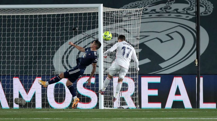 Real thắng dễ Celta Vigo, vươn lên ngôi đầu bảng - Ảnh 1.